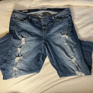 Torrid Boyfriend Ripped Jeans • Size 24